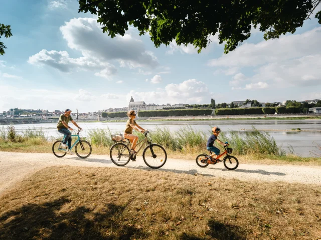 Balade à vélo au port de la Creusille