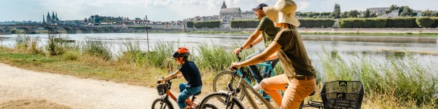 Balade à vélo au port de la Creusille