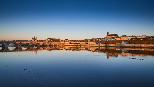 Panorama de Blois au soleil levant