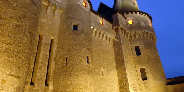 Château de Fougères-sur-Bièvre