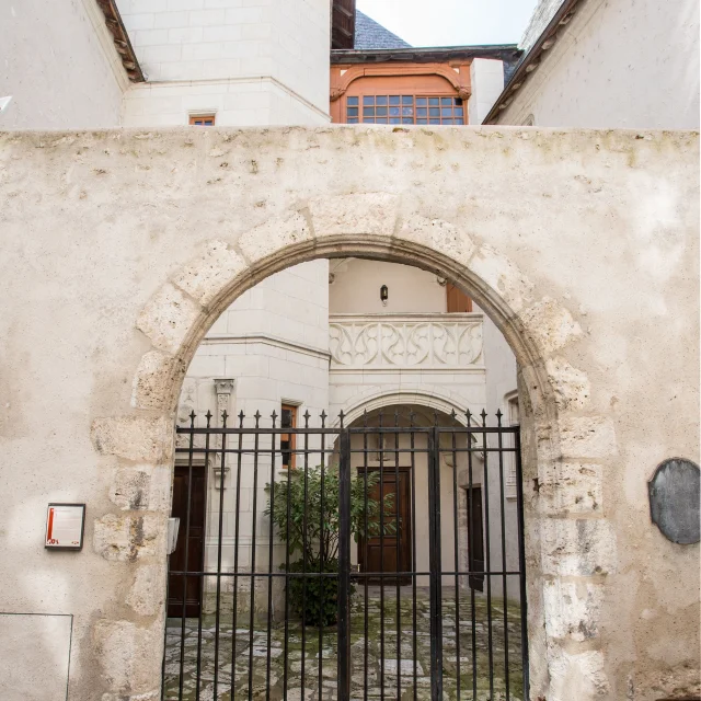 Hotel Particulier Renaissance6 Blois Credit T Bourgoin